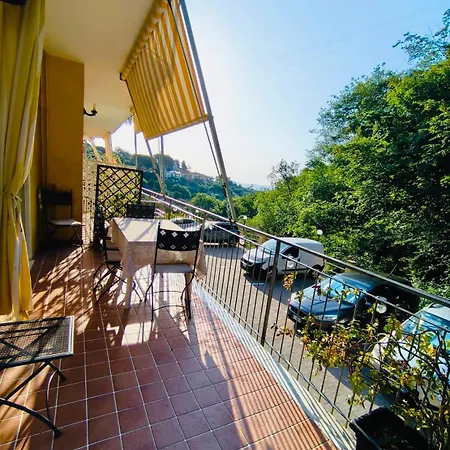 Relax Ad Terrazza E Posto Auto Apartment *