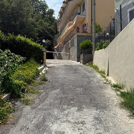 Apartment Relax Ad Terrazza E Posto Auto *
